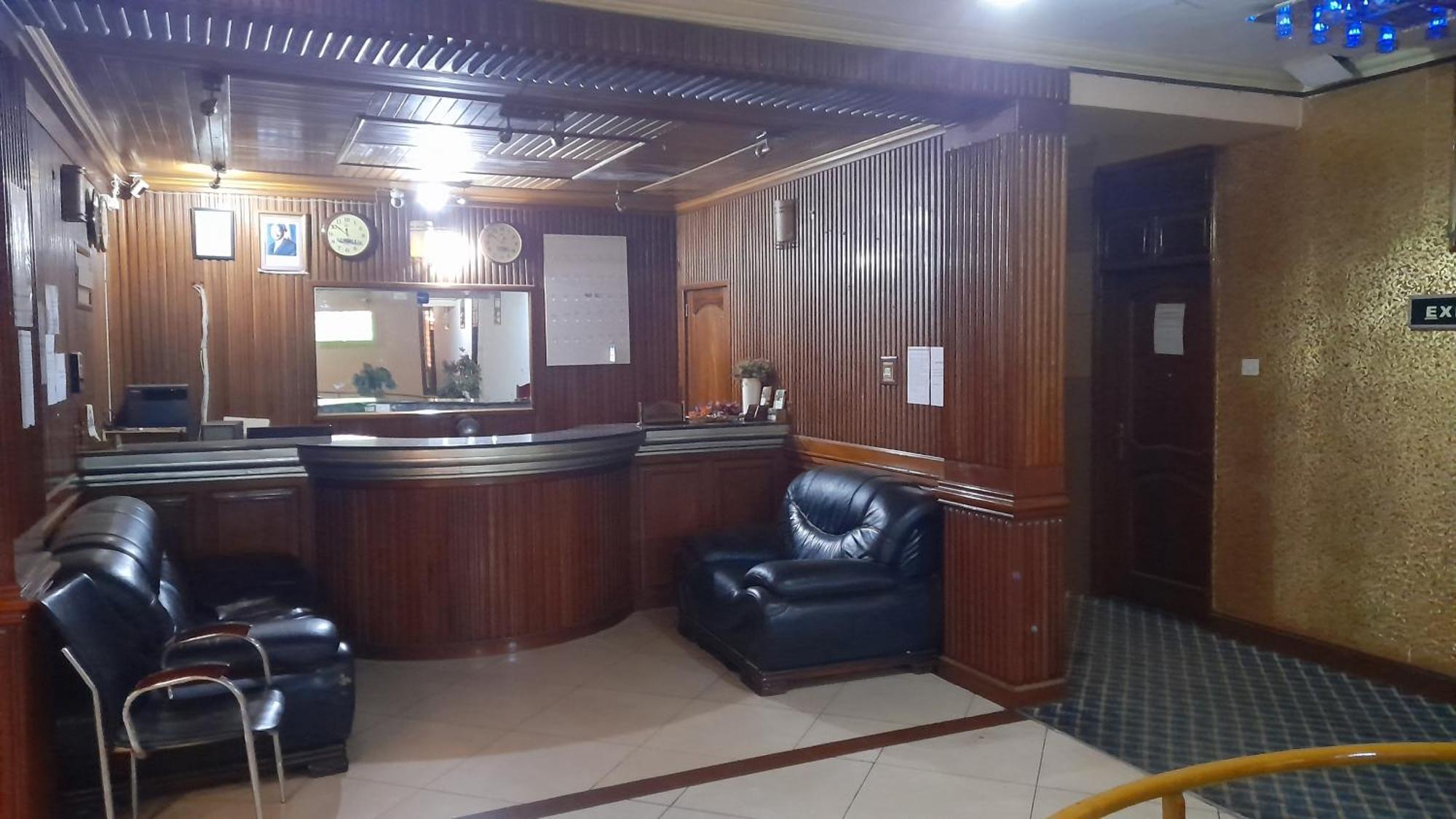 New Jbk Hotel Kampala Exterior photo