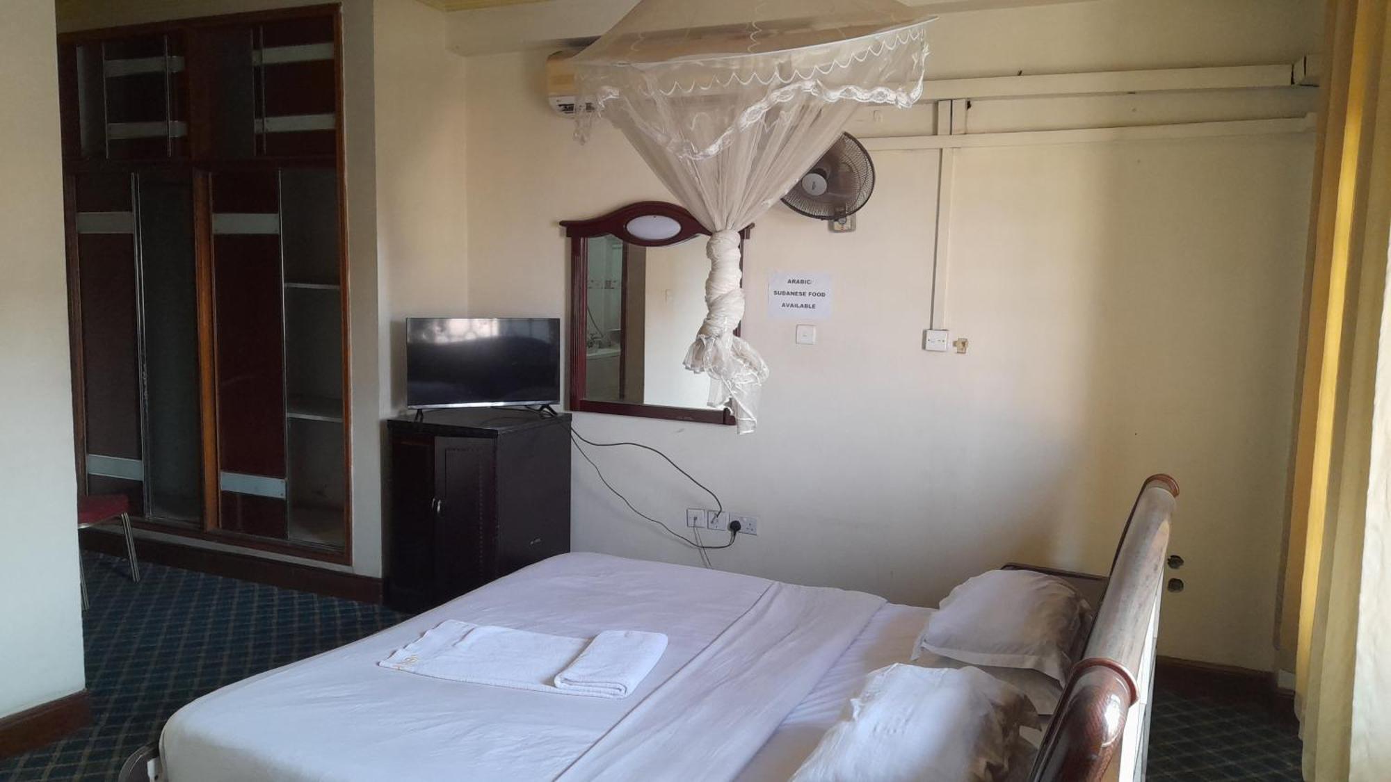New Jbk Hotel Kampala Exterior photo